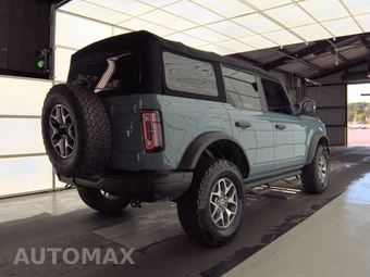 2023 Ford Bronco Badlands Advanced - miniatura 4