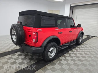 2023 Ford Bronco Base - miniatura 4