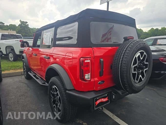 2023 Ford Bronco Base - miniatura 2