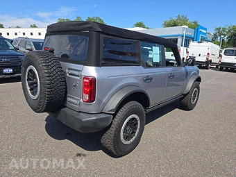 2023 Ford Bronco Base Advanced - miniatura 3
