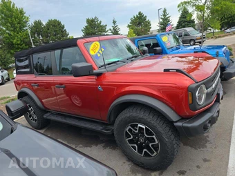 2023 Ford Bronco Black Diamond - miniatura 4