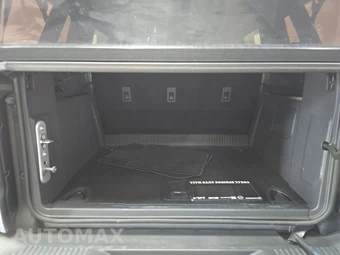 2023 Ford Bronco Black Diamond - miniatura 16