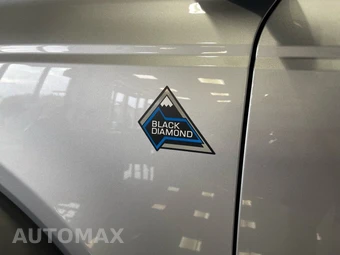 2023 Ford Bronco Black Diamond - miniatura 21