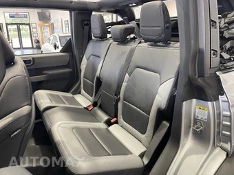 2023 Ford Bronco Black Diamond - miniatura 32