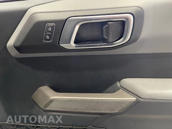 2023 Ford Bronco Black Diamond - miniatura 37