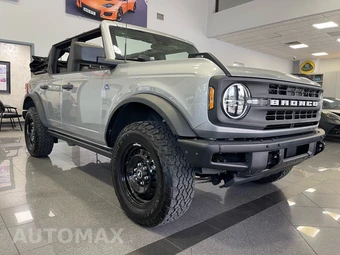 2023 Ford Bronco Black Diamond - miniatura 7
