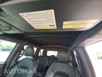 2023 Ford Bronco Black Diamond - miniatura 11