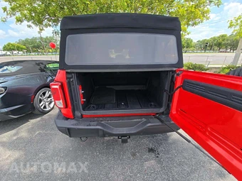 2023 Ford Bronco Black Diamond - miniatura 14