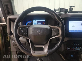2023 Ford Bronco Black Diamond - miniatura 10