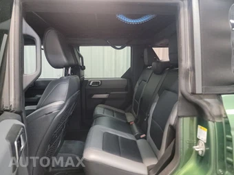 2023 Ford Bronco Black Diamond - miniatura 13