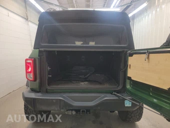 2023 Ford Bronco Black Diamond - miniatura 16