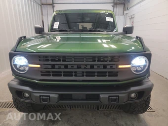 2023 Ford Bronco Black Diamond - miniatura 2