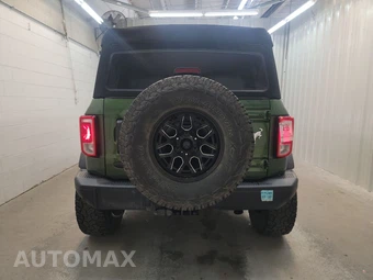 2023 Ford Bronco Black Diamond - miniatura 5