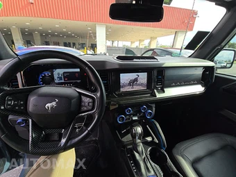 2023 Ford Bronco Black Diamond Advanced - miniatura 11