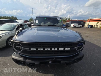 2023 Ford Bronco Black Diamond Advanced - miniatura 2