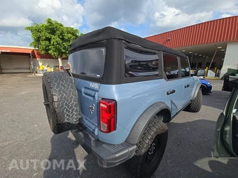 2023 Ford Bronco Black Diamond Advanced - miniatura 4
