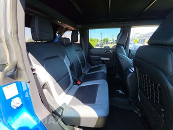 2023 Ford Bronco Black Diamond Advanced - miniatura 16