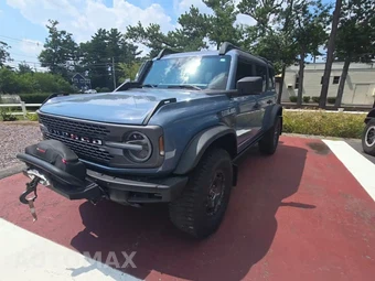 2023 Ford Bronco Everglades Advanced