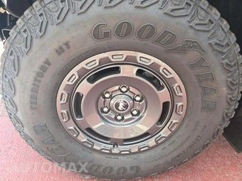 2023 Ford Bronco Everglades Advanced - miniatura 18