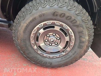 2023 Ford Bronco Everglades Advanced - miniatura 20