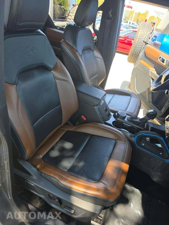 2023 Ford Bronco Outer Banks - miniatura 18