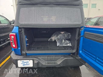 2023 Ford Bronco Outer Banks - miniatura 11