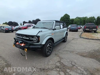2023 Ford Bronco Outer Banks
