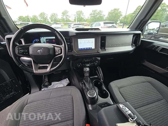 2023 Ford Bronco Outer Banks - miniatura 10