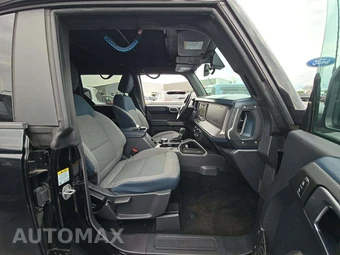 2023 Ford Bronco Outer Banks - miniatura 18
