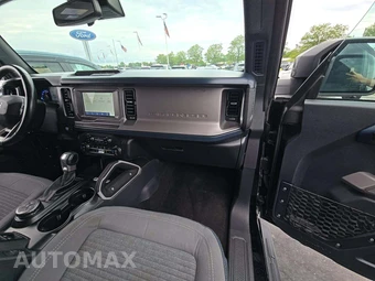 2023 Ford Bronco Outer Banks - miniatura 19