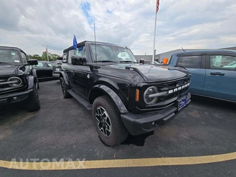 2023 Ford Bronco Outer Banks - miniatura 4