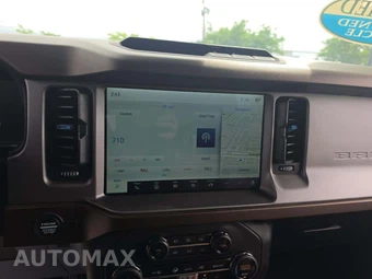 2023 Ford Bronco Outer Banks - miniatura 10