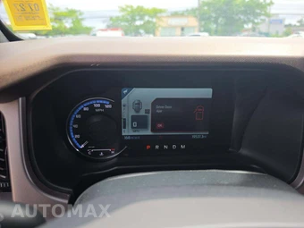 2023 Ford Bronco Outer Banks - miniatura 9