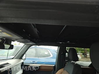 2023 Ford Bronco Outer Banks - miniatura 18