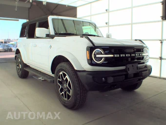 2023 Ford Bronco Outer Banks - miniatura 3