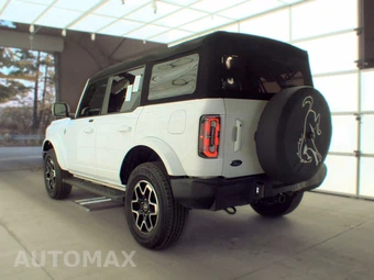 2023 Ford Bronco Outer Banks - miniatura 6