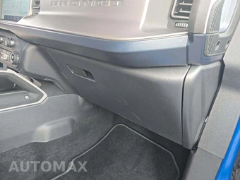 2023 Ford Bronco Outer Banks - miniatura 16