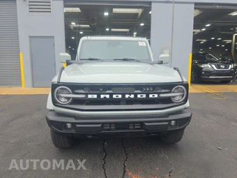 2023 Ford Bronco Outer Banks - miniatura 18