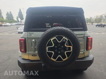2023 Ford Bronco Outer Banks - miniatura 19