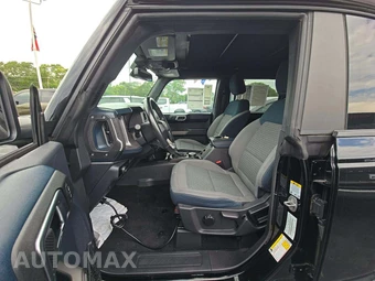2023 Ford Bronco Outer Banks - miniatura 6