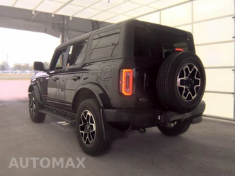 2023 Ford Bronco Outer Banks - miniatura 6