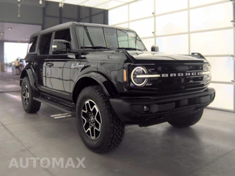 2023 Ford Bronco Outer Banks - miniatura 3