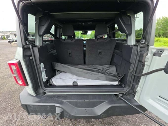 2023 Ford Bronco Outer Banks Advanced - miniatura 11