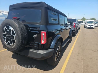2023 Ford Bronco Outer Banks Advanced - miniatura 4