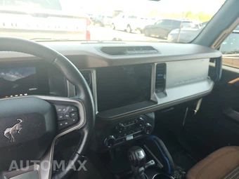 2023 Ford Bronco Outer Banks Advanced - miniatura 6