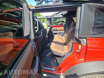 2023 Ford Bronco Outer Banks Advanced - miniatura 13