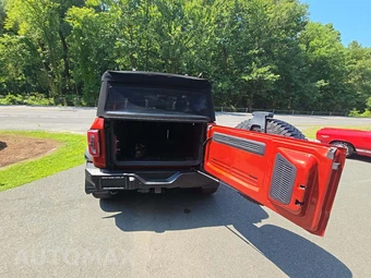 2023 Ford Bronco Outer Banks Advanced - miniatura 14