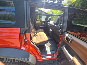 2023 Ford Bronco Outer Banks Advanced - miniatura 16