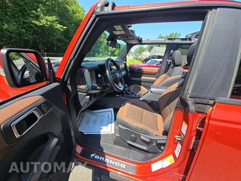 2023 Ford Bronco Outer Banks Advanced - miniatura 6