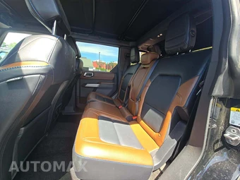 2023 Ford Bronco Outer Banks Advanced - miniatura 13